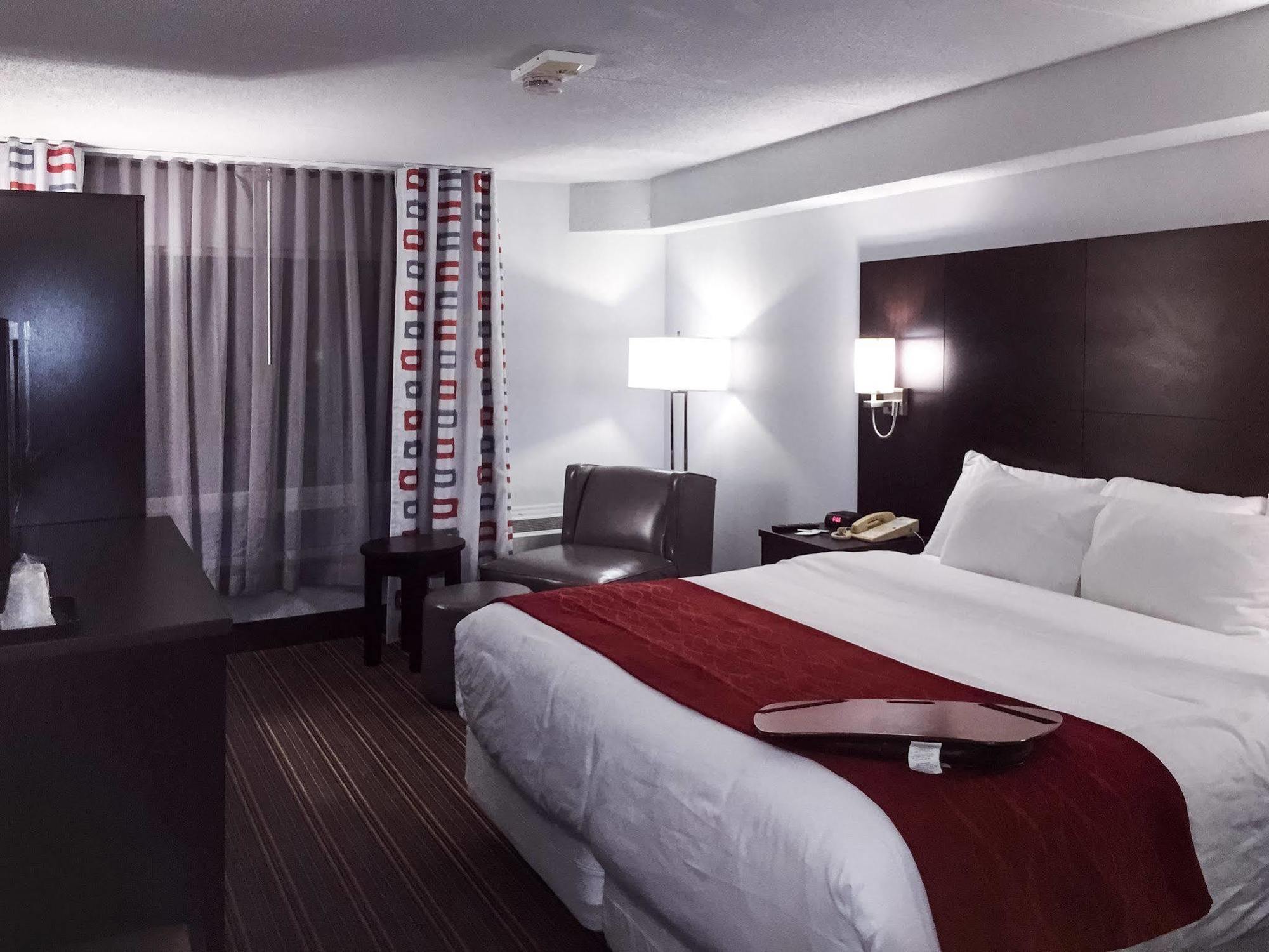 Quality Inn Leamington Exterior photo