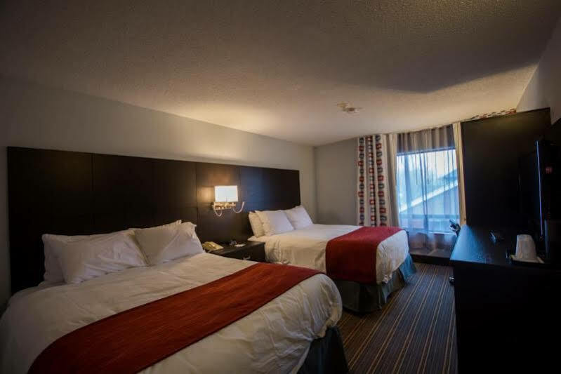 Quality Inn Leamington Exterior photo